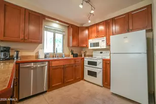 13806 N Hamilton Dr, Fountain Hills, AZ 85268 - Photo 10