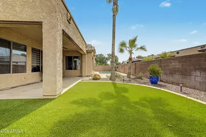 13305 W Flower Street, Litchfield Park, AZ 85340 - Photo 6