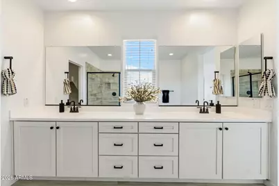 6447 N 17th Place, Phoenix, AZ 85016 - Photo 22