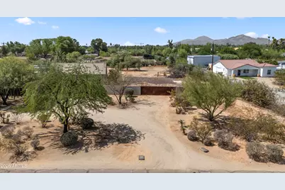 7105 E Paradise Drive #23, Scottsdale, AZ 85254 - Photo 2