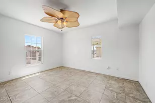 1010 E Chipman Rd, Phoenix, AZ 85040 - Photo 10
