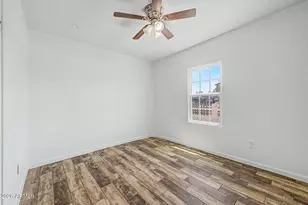 1010 E Chipman Rd, Phoenix, AZ 85040 - Photo 16