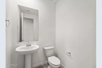17746 W Illini Street, Goodyear, AZ 85338 - Photo 8