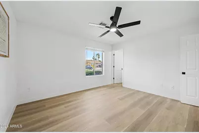 3440 E Sunnyside Drive, Phoenix, AZ 85028 - Photo 16