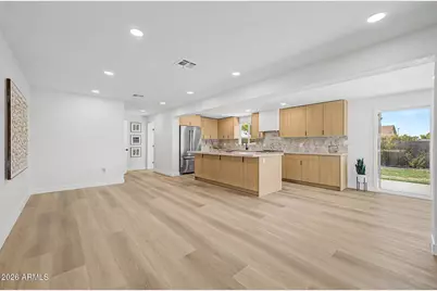 3440 E Sunnyside Drive, Phoenix, AZ 85028 - Photo 8