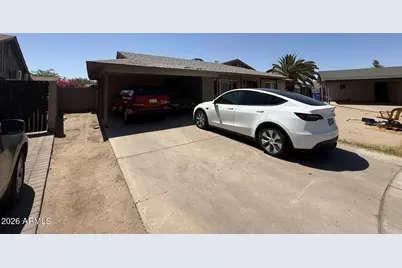 2018 N 56th Avenue, Phoenix, AZ 85035 - Photo 2