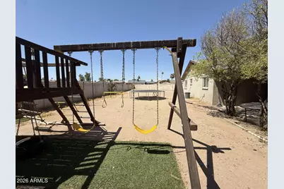 2018 N 56th Avenue, Phoenix, AZ 85035 - Photo 8