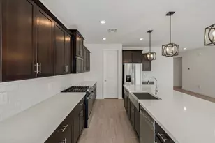 17755 W Illini St, Goodyear, AZ 85338 - Photo 6
