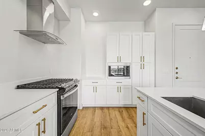 3131 N Central Avenue #6020, Phoenix, AZ 85012 - Photo 6