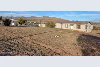 54125 N Mariposa Lane, Seligman, AZ 86337 - Photo 1