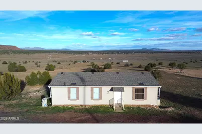 54125 N Mariposa Lane, Seligman, AZ 86337 - Photo 2