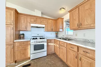 54125 N Mariposa Lane, Seligman, AZ 86337 - Photo 8