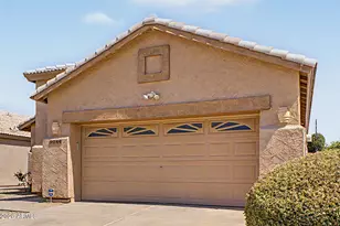 9046 W Escuda Dr, Peoria, AZ 85382 - Photo 4