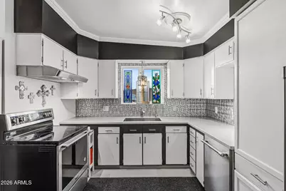 11030 N 33rd Place, Phoenix, AZ 85028 - Photo 6