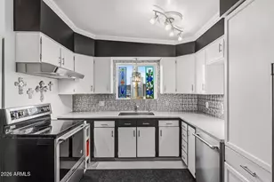 11030 N 33rd Pl, Phoenix, AZ 85028 - Photo 6