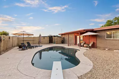 11030 N 33rd Place, Phoenix, AZ 85028 - Photo 36
