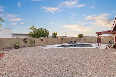 11030 N 33rd Place, Phoenix, AZ 85028 - Photo 38