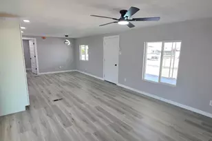 17237 N 66th Ave, Glendale, AZ 85308 - Photo 8