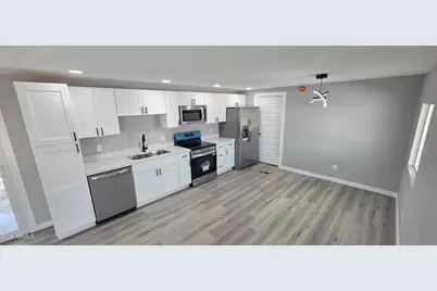 17237 N 66th Avenue, Glendale, AZ 85308 - Photo 6