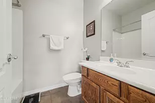 2311 E Coconino Dr, Chandler, AZ 85249 - Photo 30