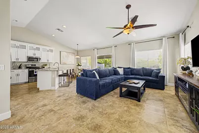 10202 E Juanita Avenue, Mesa, AZ 85209 - Photo 8