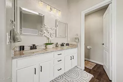 10202 E Juanita Avenue, Mesa, AZ 85209 - Photo 20