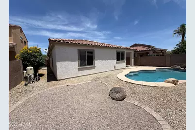 17621 W Caribbean Lane, Surprise, AZ 85388 - Photo 24