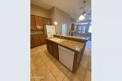 13510 W Avalon Drive, Avondale, AZ 85392 - Photo 12