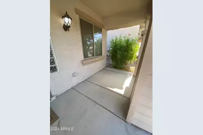 13510 W Avalon Drive, Avondale, AZ 85392 - Photo 4