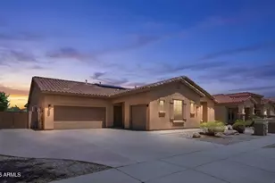 2406 W Desperado Way, Phoenix, AZ 85085 - Photo 36
