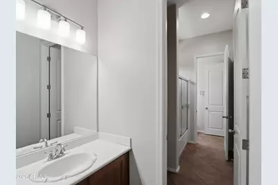 2406 W Desperado Way, Phoenix, AZ 85085 - Photo 18