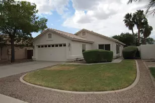 102 W Gail Dr, Gilbert, AZ 85233 - Photo 2