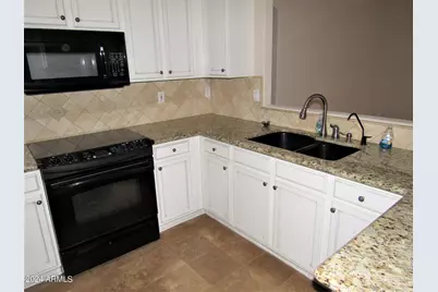 102 W Gail Drive, Gilbert, AZ 85233 - Photo 8