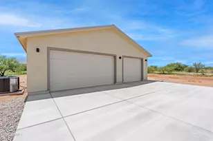 8557 S Calle Mia, Hereford, AZ 85615 - Photo 36