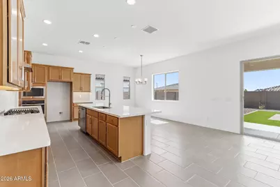 18229 W Ashurst Drive, Goodyear, AZ 85338 - Photo 8