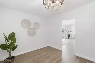 10914 W White Mountain Rd, Sun City, AZ 85351 - Photo 32