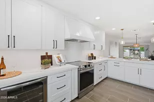 10914 W White Mountain Rd, Sun City, AZ 85351 - Photo 2