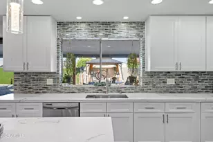 11215 N 37th Ave, Phoenix, AZ 85029 - Photo 32