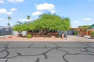 11215 N 37th Ave, Phoenix, AZ 85029 - Photo 16