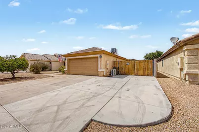 896 E Graham Lane, Apache Junction, AZ 85119 - Photo 2