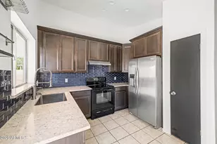 896 E Graham Ln, Apache Junction, AZ 85119 - Photo 12