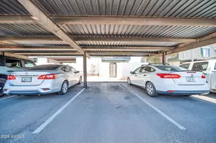 8121 N 32nd Dr, Phoenix, AZ 85051 - Photo 34