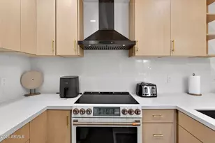 4848 N 36th St, Phoenix, AZ 85018 - Photo 10