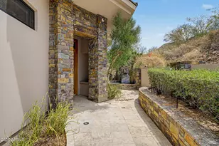 7451 N Las Brisas Ln, Paradise Valley, AZ 85253 - Photo 4