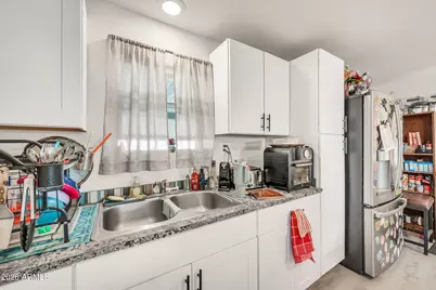 7628 E Garnet Avenue, Mesa, AZ 85209 - Photo 6