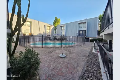 3416 N 44th Street #18, Phoenix, AZ 85018 - Photo 2