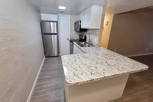 3416 N 44th St, Phoenix, AZ 85018 - Photo 14