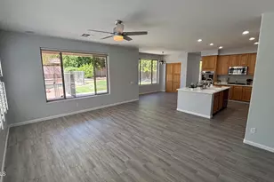 4854 E Libby St, Scottsdale, AZ 85254 - Photo 6