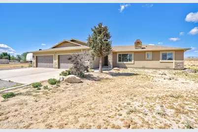 788 N Firesky Lane, Chino Valley, AZ 86323 - Photo 2