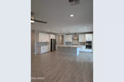 1719 S Spartan Street, Gilbert, AZ 85233 - Photo 6